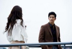 年轻人生活现状娱乐吃瓜,揭秘当代年轻人的“吃瓜”生活