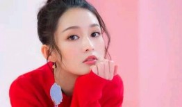 娱乐吃瓜姐李沁,娱乐圈的“吃瓜女王”，揭秘明星幕后故事