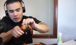 娱乐吃瓜酱外国小哥,揭秘娱乐圈背后的故事