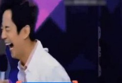 娱乐吃瓜酱质疑男生,男生为何成为热议焦点？